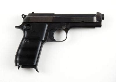 Pistole Beretta Mod 915 Kal 9 Mm Para Jagd Sport