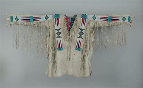 Assiniboine Shirt Ft Belknap Leeds Mus UK Ac Bead Work War