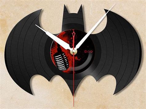 Batman Vinyl Wall Clock » Petagadget