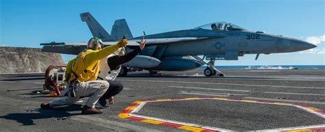 Dvids Images Uss Ronald Reagan Cvn Hosts Vertical Horizon