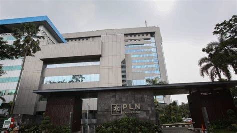 Penjualan Listrik PLN Semester I Capai 137 12 TWh Sektor Bisnis Jadi