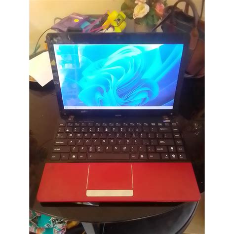 Jual Asus Eee Pc B Amd C Ddr G Inch Laptop Netbook Baterai