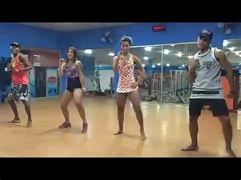 COREOGRAFIA BUMBUM NO AR MC TOCHA E MC TROIA YouTube