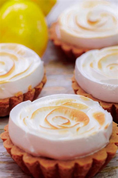 The Best And Most Traditional Lemon Meringue Pies Recipemagik