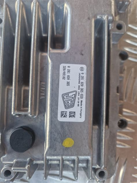 Adblue Dosing Control Unit GENUINE JCB 724379 P E