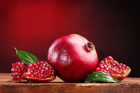 Pomegranate Wallpapers Top Free Pomegranate Backgrounds Wallpaperaccess