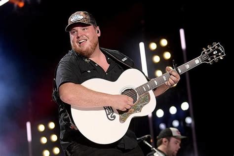 Luke Combs At Metlife Stadium Metlife Stadium Rutherford July 19