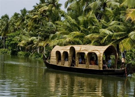 10 Most Beautiful Places To Visit In Kerala Trawell In Blog