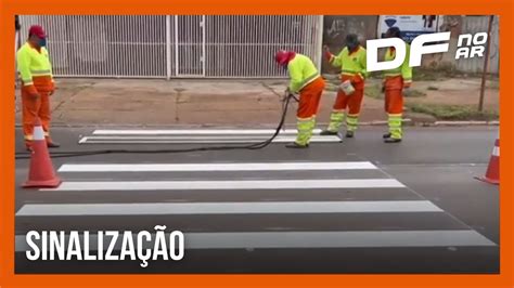 Pintura de faixas de pedestres são renovadas no Distrito Federal DF