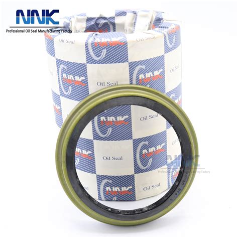 Rear Wheel Oil Seal Automotive Seal For Isuzu Auto Parts