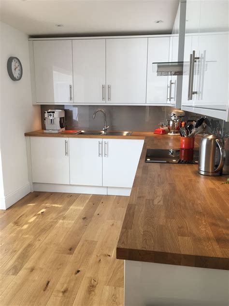 White Gloss Kitchen With Oak Worktops White Kitchen Oak Worktop White