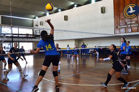 Torneio de Quartetos de Vôlei confraternização acontece este