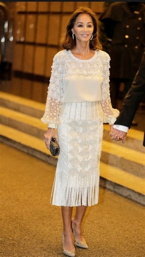 Pin De Anemarie Deutrich En Look De Festa Curtos En 2022 Vestidos