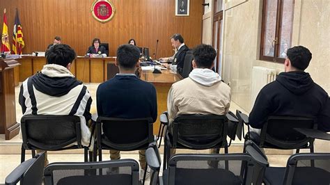 Un Recurso Traspapelado Retrasa Sine Die El Juicio A Un Profesor De