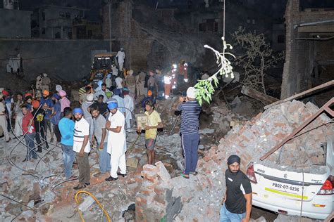 18 Killed In India Firework Factory Blast Prothom Alo