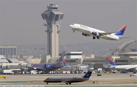 Lax International Airport Information