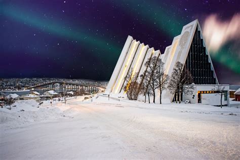 Arctic Cathedral in Tromso ᐅ Discovering Ishavskatedralen