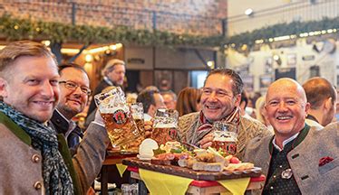 Verf Gbare Tischreservierungen Im M Nchner Stubn Festzelt Auf Dem