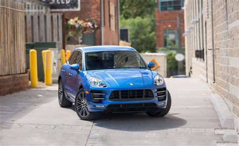 2018 Porsche Macan Turbo Reviews | Porsche Macan Turbo Price, Photos ...