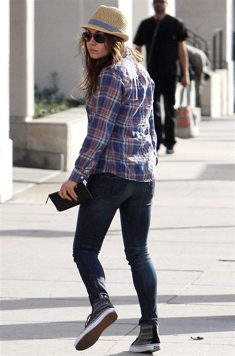 Mila Kunis Hot Spicy Look In Bikini Pics Images Photos
