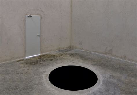 Anish Kapoor Descent Into Limbo