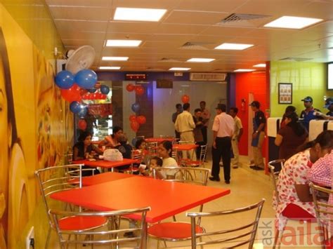 Dominos Pizza In Malleswaram Bangalore Dominos Pizza Restaurant