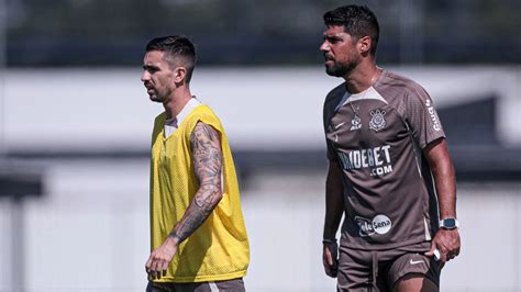 Corinthians Realiza Novo Treino E Atualiza A Situa O De Igor Coronado