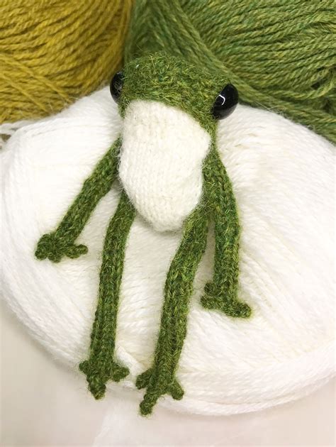 Knitted Frog Knit Frog Crochet Frog Doll Plush Frog Toy Etsy