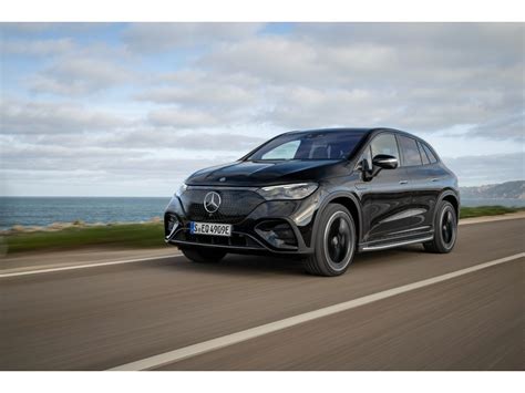 Mercedes Benz Eqe Suv Review Pricing Pictures U S News