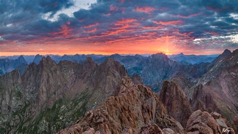 san juan sunrise panorama  san juan mountains colorado