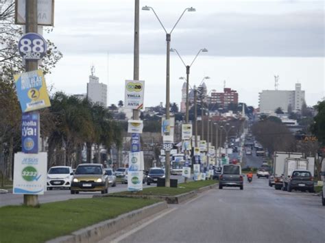 Intendencia retirará cartelería al día siguiente de las elecciones y