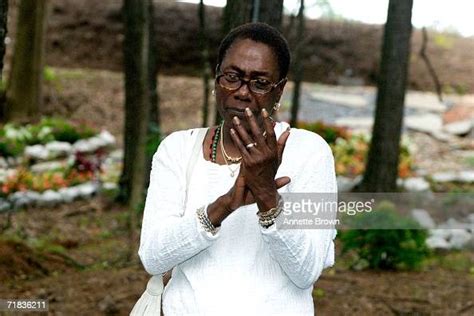 Afeni Shakur Davis Mother Of The Late Tupac Shakur Applauds During