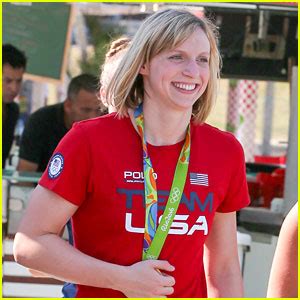 Katie Ledecky Talks Breaking World Records at Rio Olympics – Watch Now ...