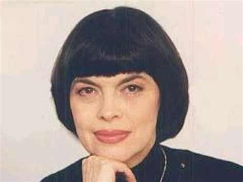 Mireille Mathieu biography. Singer