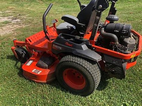 Kubota Z X Inch Cut Gas Hours With Kawasaki Fx V Engine