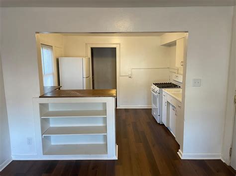 909 S College St 5 Springfield Il 62704 See Est Value Schools And More