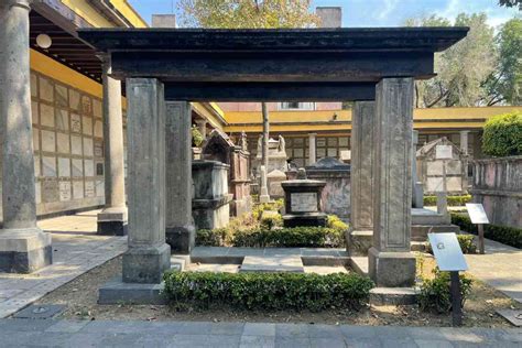 De cementerio a recinto cultural el Museo Panteón de San Fernando