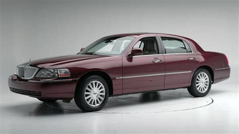 Lincoln Town Car