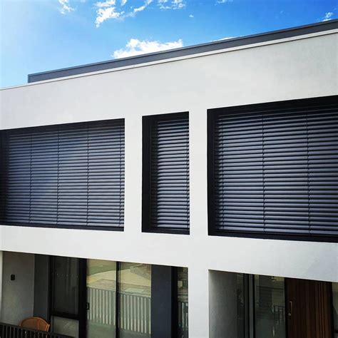 Veranda Horizontal Blinds Motorised Global Blinds