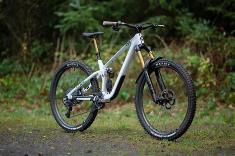 Nieuwe Cube Trailbikes Voor 2023 Stereo One44 One55 En One77