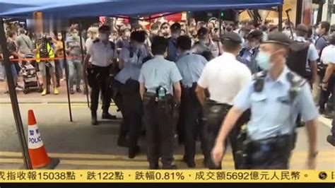 粤语报道｜香港警方铜锣湾拘三人涉行为不检凤凰网视频凤凰网