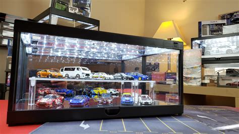 How to Display Collectible Model Cars with this Stunning LED Display C