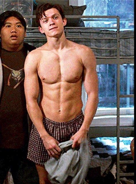 Tom Holland Abs Tom Holland Peter Parker Tom Peters Foto Cristiano