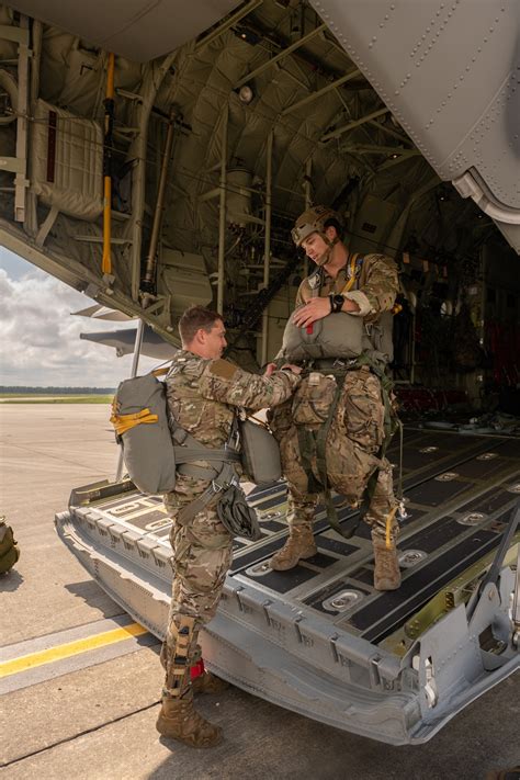 DVIDS Images 93rd AGOW Executes Static Line Training Image 3 Of 6