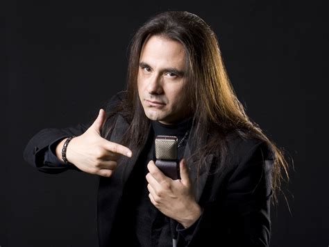 Cinco Discos Para Conhecer Andre Matos Consultoria Do Rock