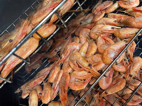 Smoked Shell On Prawns 1kg Jenkins And Son