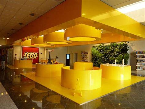 LEGO Factory (LEGO Factory Tour 2019) – Game of Bricks