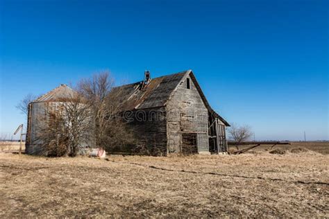 Abandoned and Dilapidated Farm Buildings in Rural Illinois. Stock Photo ...