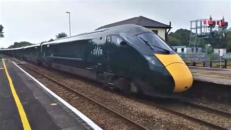 Gwr Class 802 Iet No 802 101 Drives Into Par Station Train Great Western Railway Great Western