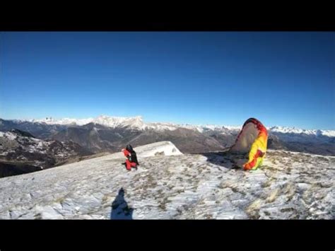 le Père Noël en parapente 2023 Céüse La Freissinouse YouTube